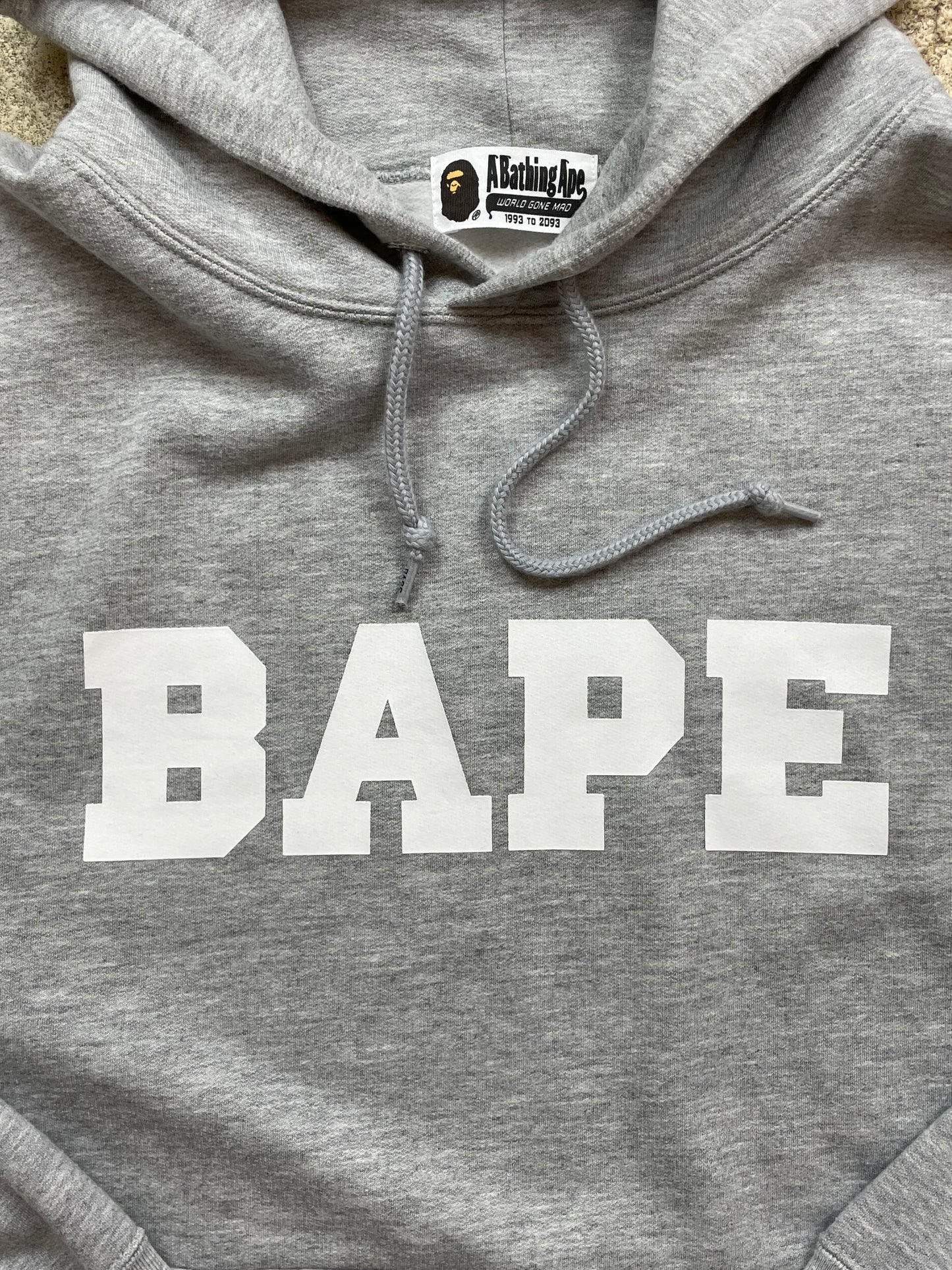 BAPE GREY HOODIE (L)