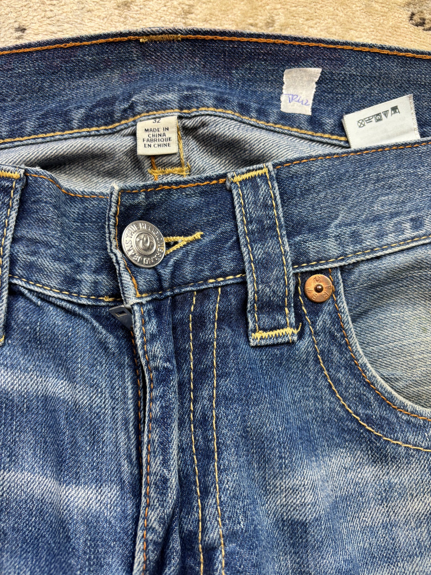 TRUE RELIGION JEANS W32 L32 #TR42