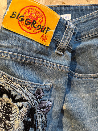 JAPANESE EMBROIDERED DENIM W29 L30 #JAP3