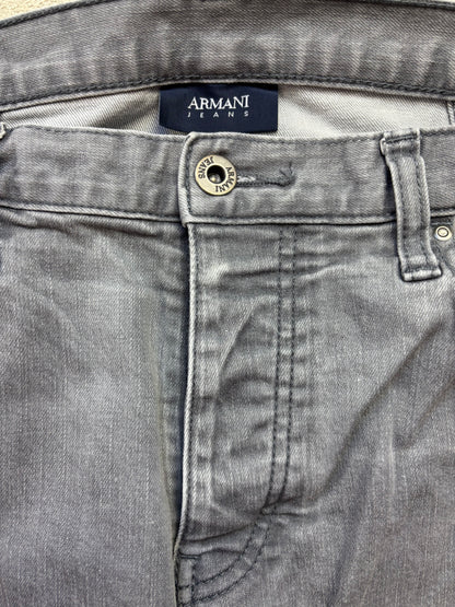 ARMANI JEANS W34 L30