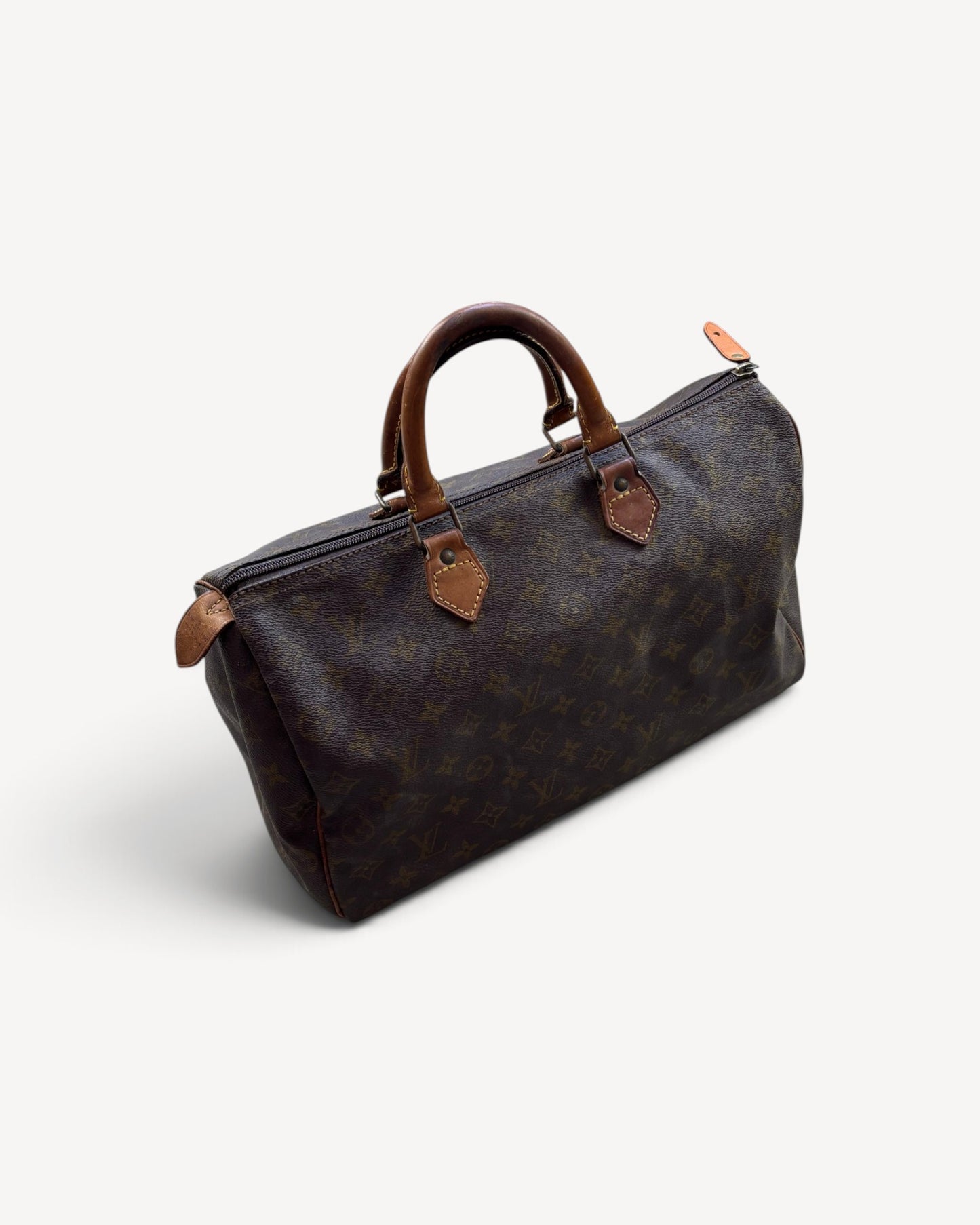 LOUIS VUITTON SPEEDY BAG