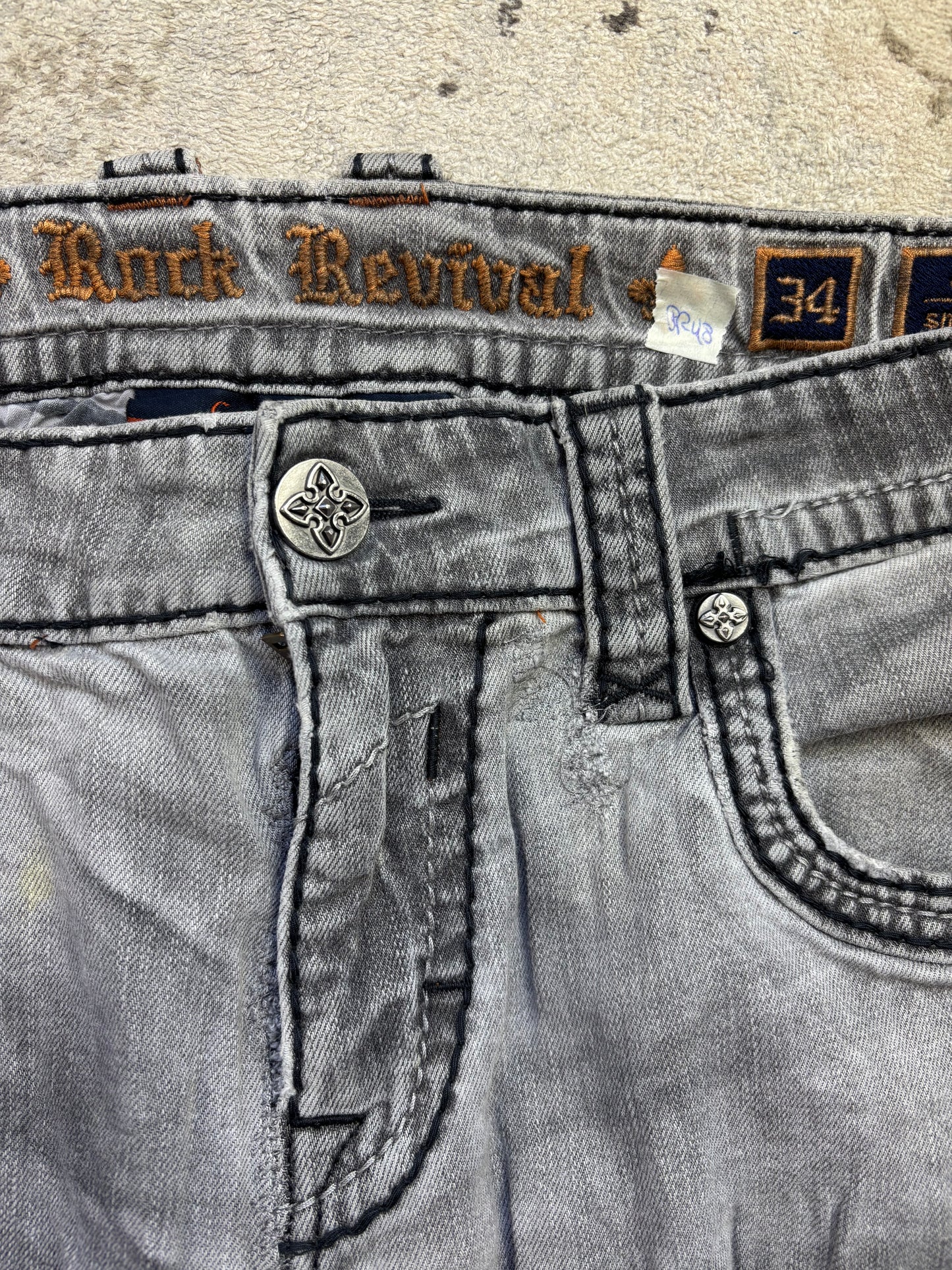 ROCK REVIVAL JEANS W34 L34 #RR48