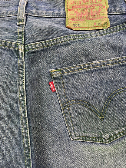 LEVI’S BAGGY JEANS W30 L32