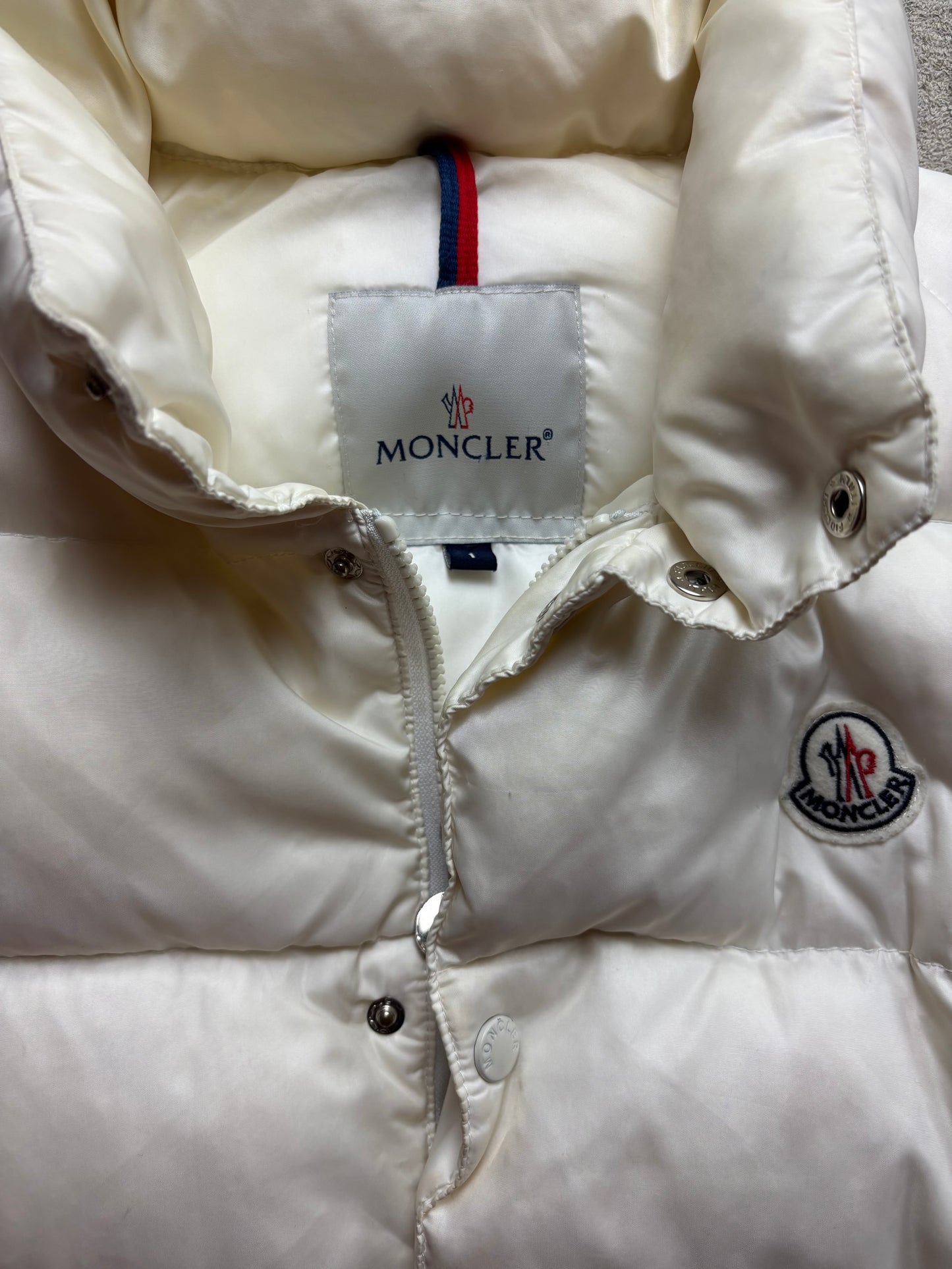 MONCLER PUFFER VEST (S)