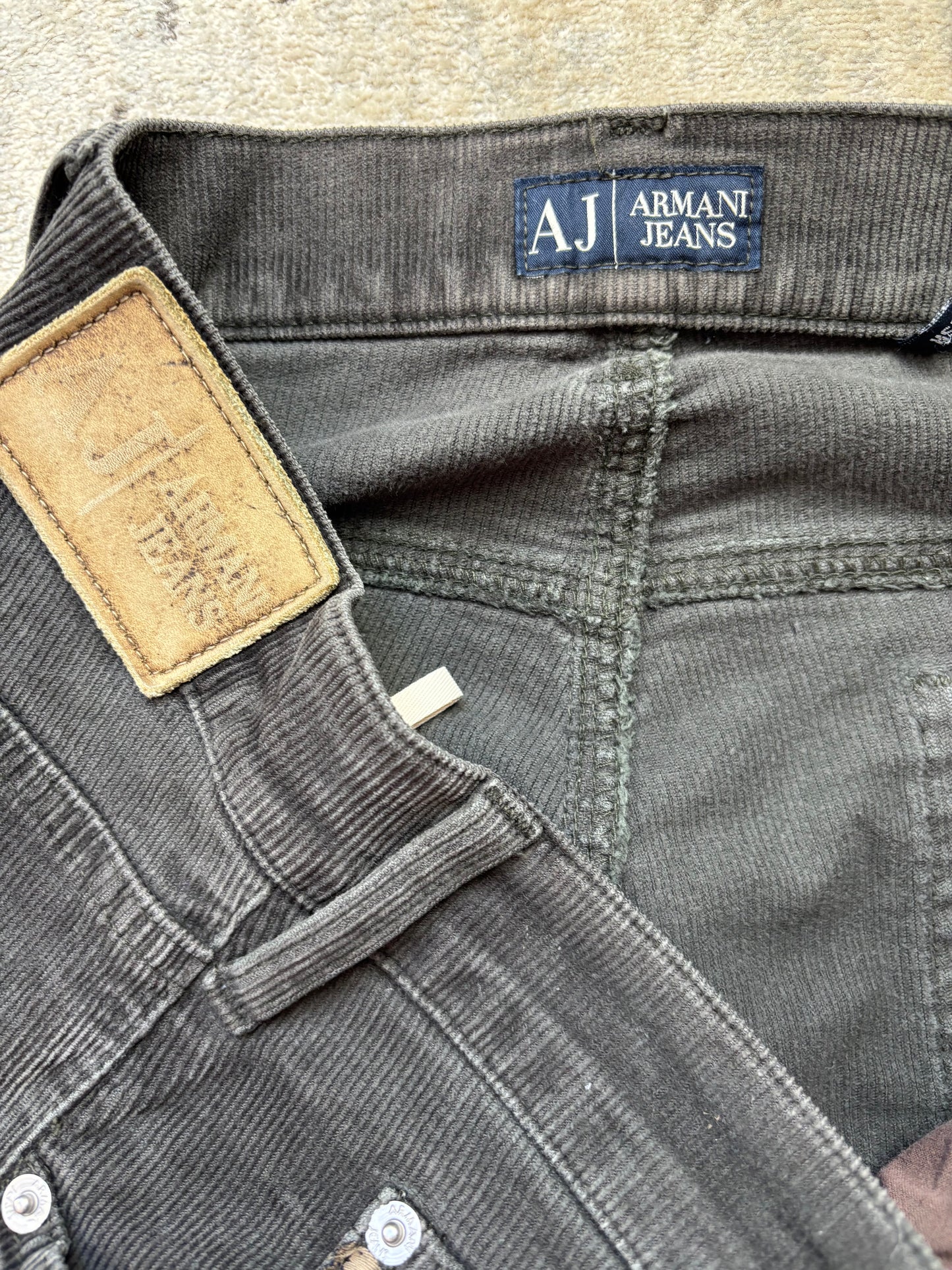 ARMANI JEANS W38 L32