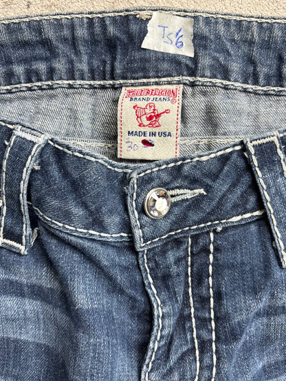 TRUE RELIGION HOT PANT W30 #S16
