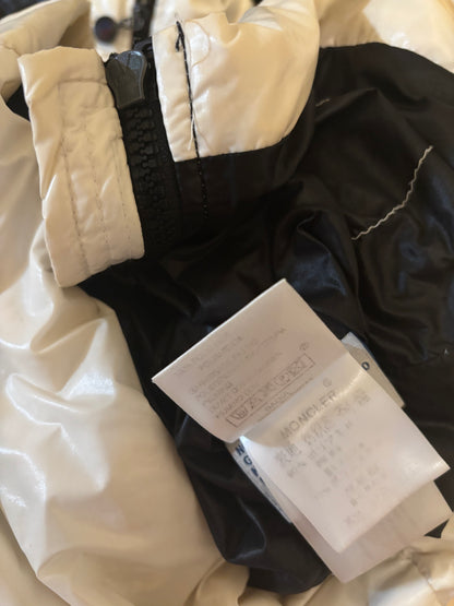 MONCLER MAYA PUFFER JACKET (S)
