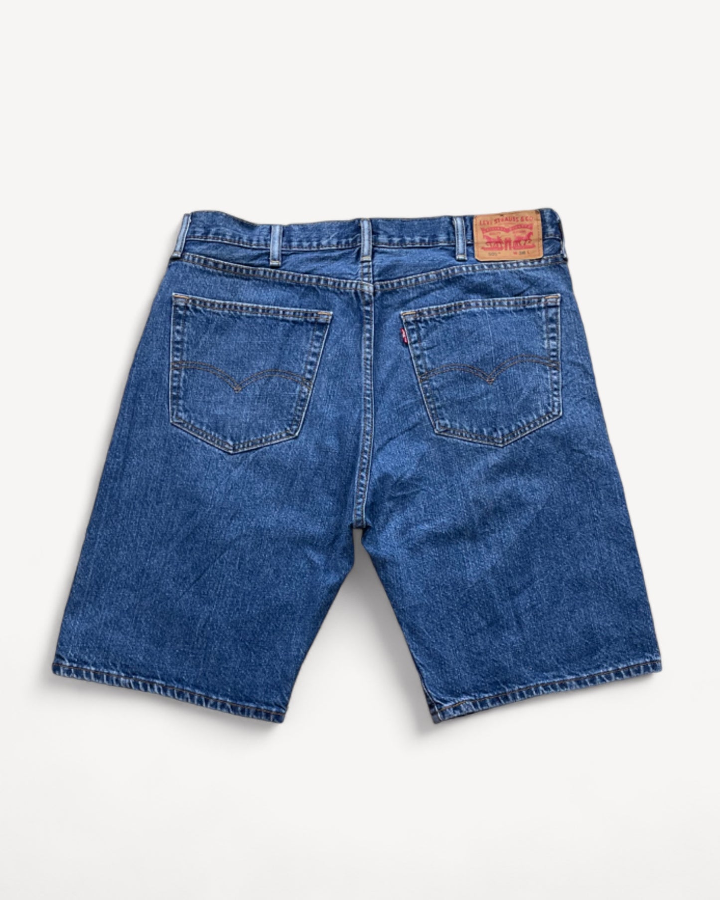 LEVI’S BAGGY JORT W38 #J9