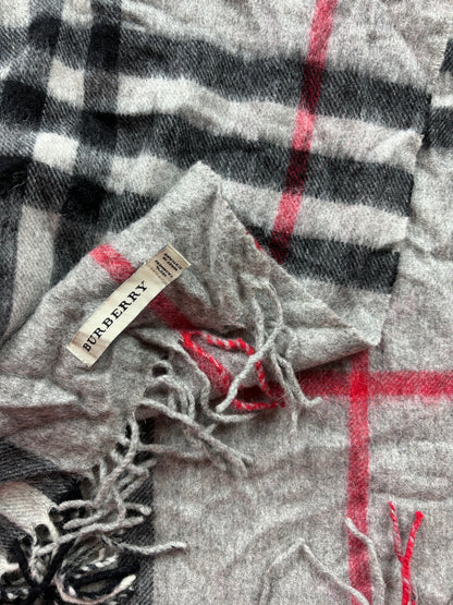 BURBERRY NOVACHECK CASHMERE SCARF LIGHT GREY