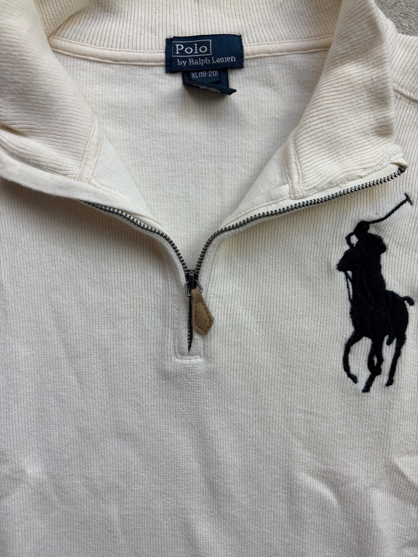 RALPH LAUREN WHITE HALF ZIP UP KNIT (L)