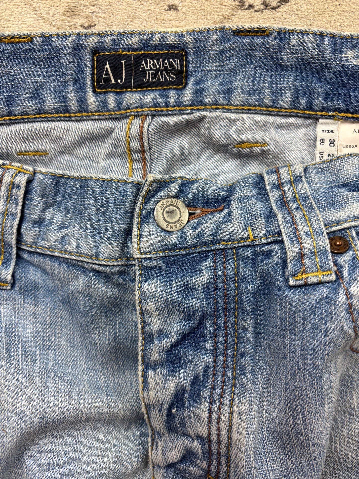 ARMANI JEANS W29 L32