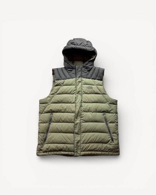 TNF PUFFER VEST (XL)