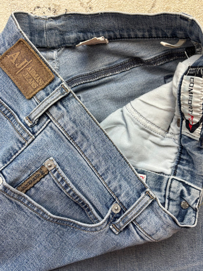 ARMANI JEANS W30 L32