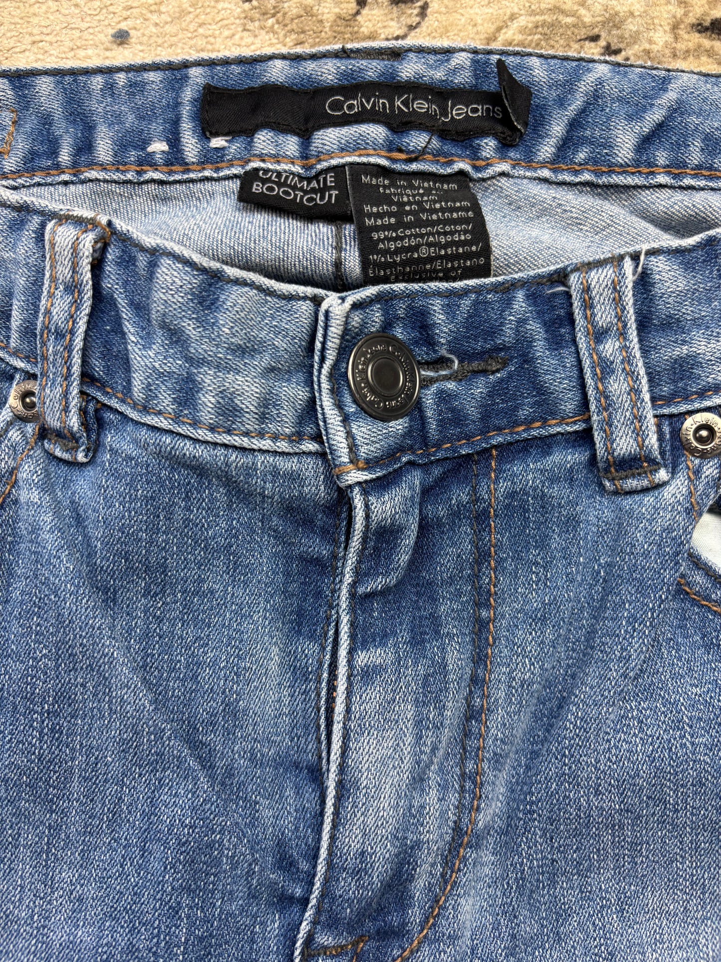 CALVIN KLEIN JEANS W28 L32