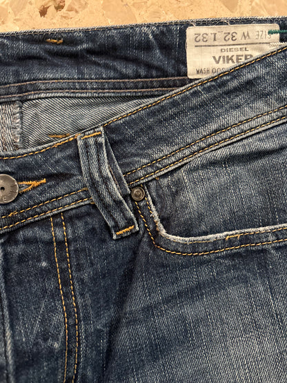 DIESEL JEANS W32 L32