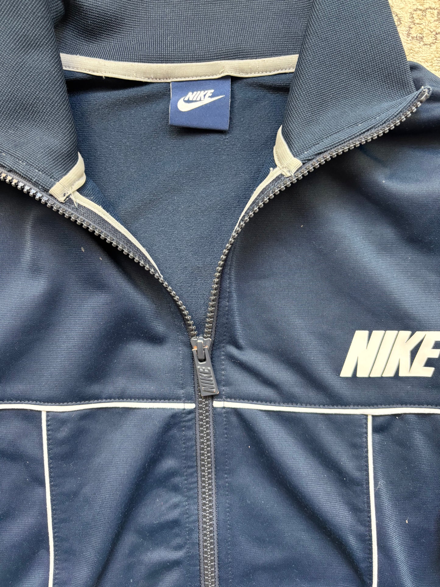 NIKE ZIP UP VEST (M)