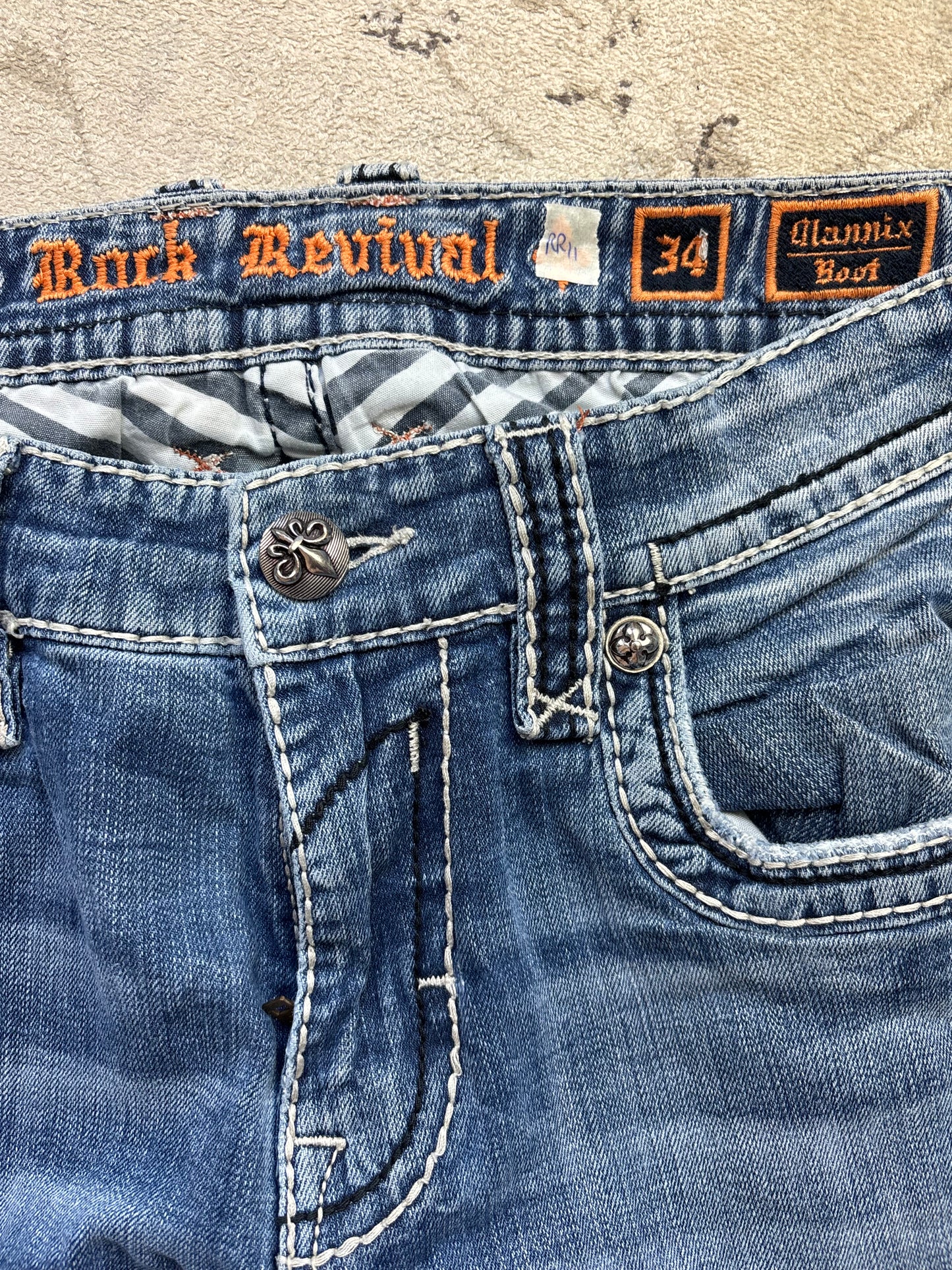 ROCK REVIVAL JEANS W34 L32 #RR11