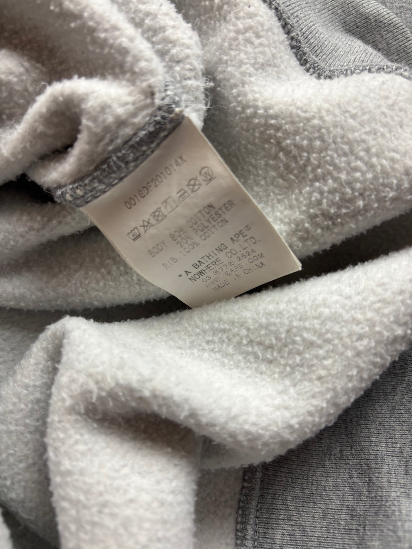 BAPE GREY HOODIE (M)