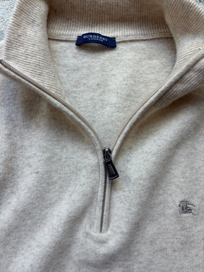 BURBERRY HALF ZIP UP HOODIE (M)