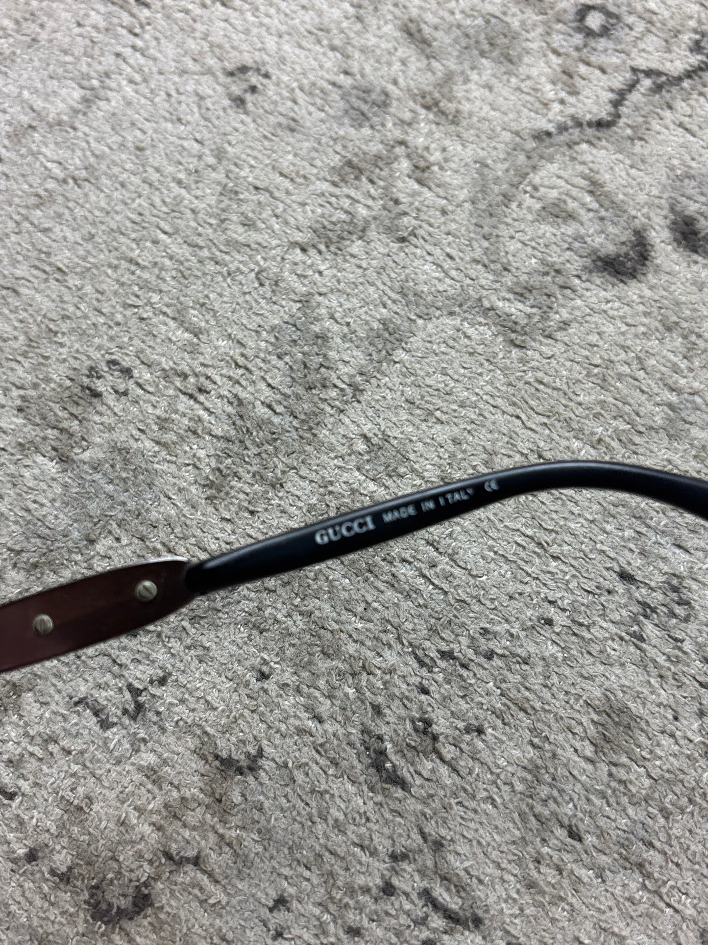 GUCCI SUNGLASSES