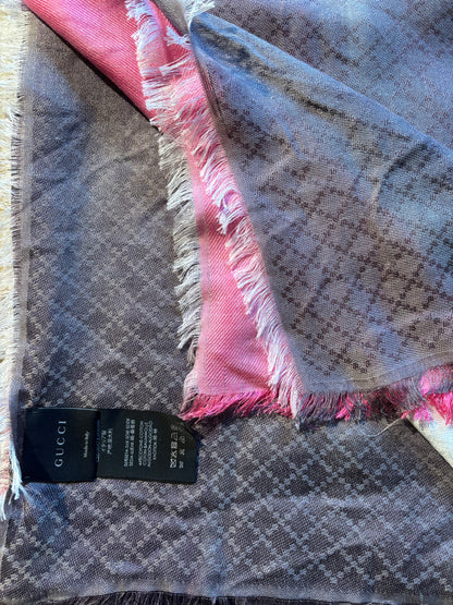 GUCCI BIG SILK SCARF