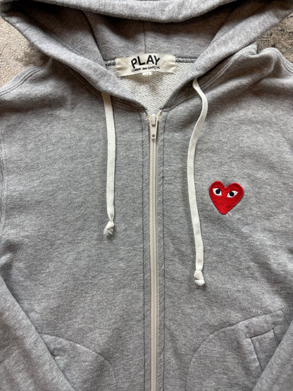 CDG PLAY GREY ZIP UP HOODIE (S)