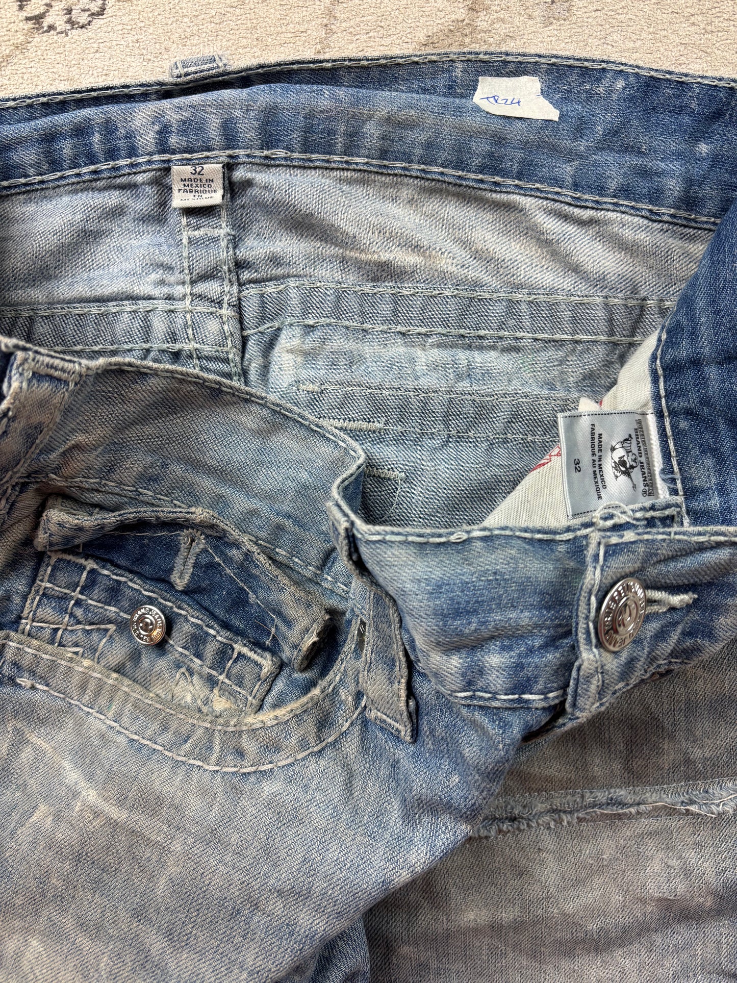 TRUE RELIGION JEANS W32 L34 #TR24