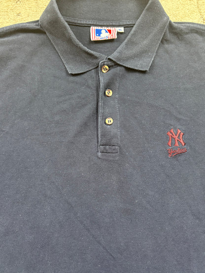 NY YANKEES POLO SHIRT (XL)