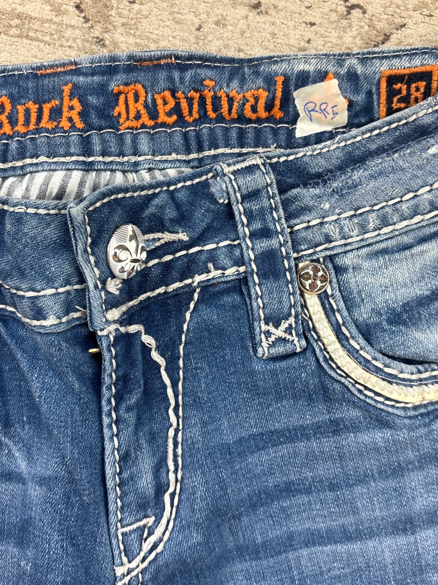 ROCK REVIVAL JEANS W28 L30 #RR5
