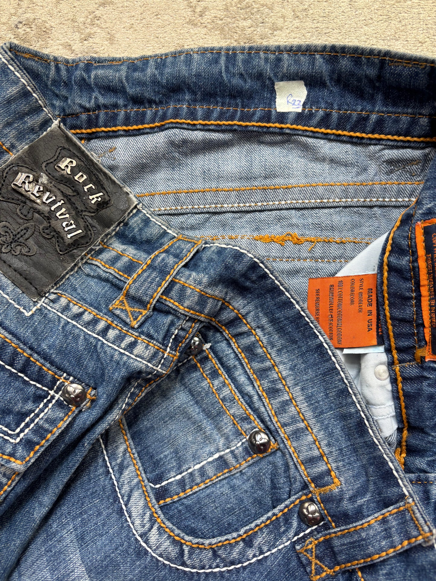 ROCK REVIVAL JEANS W36 L30 #RR23