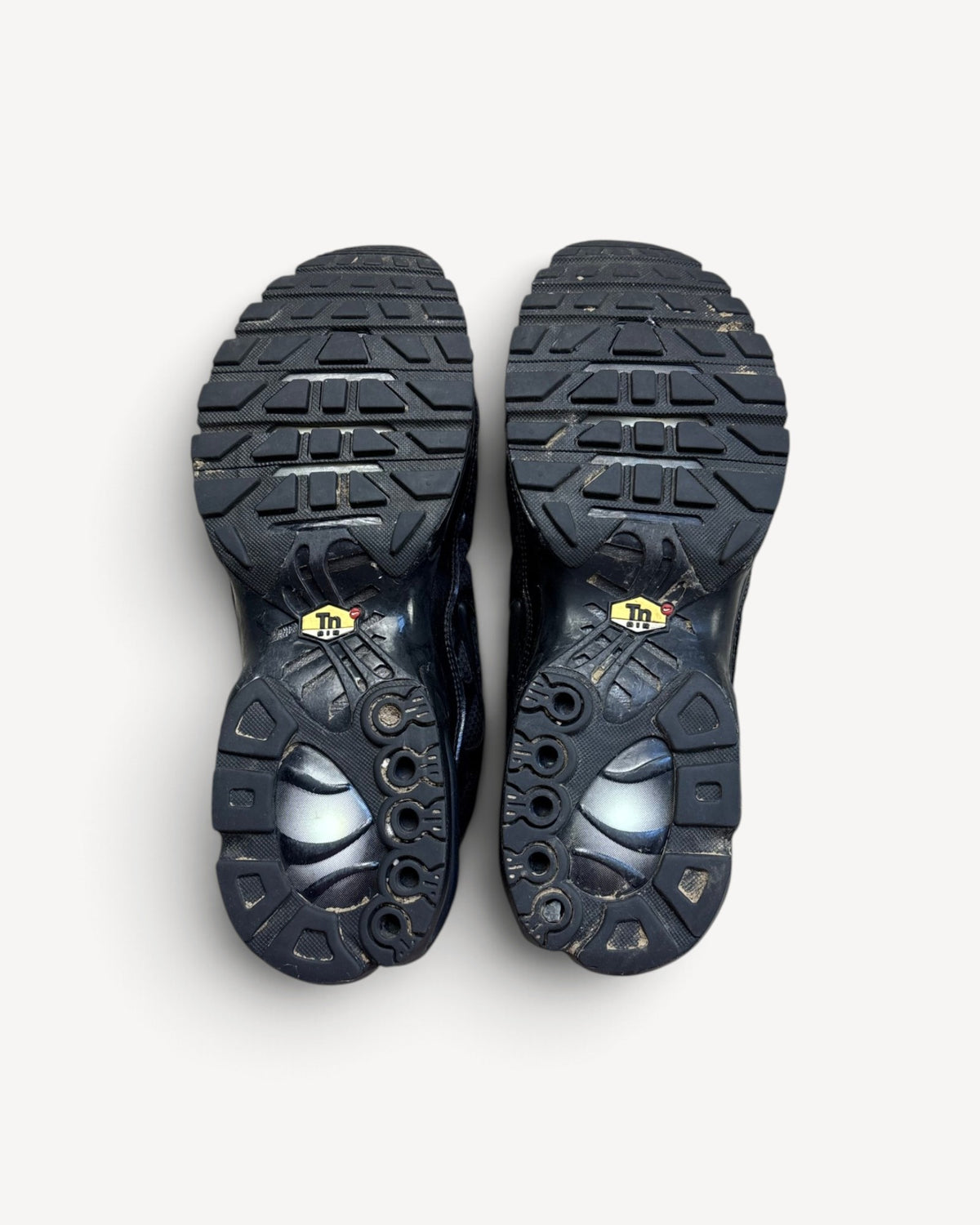 NIKE AIR MAX TN SNEAKER (45)