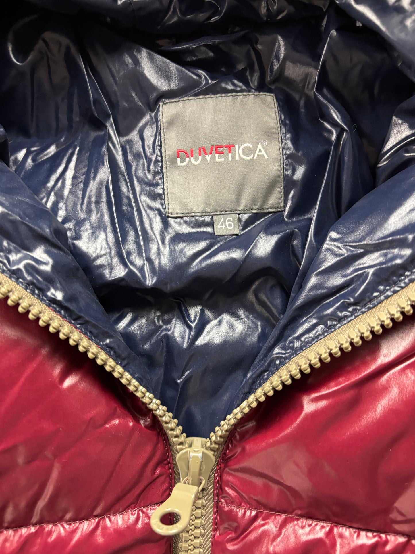 DUVETICA RED PUFFER JACKET (S/M)