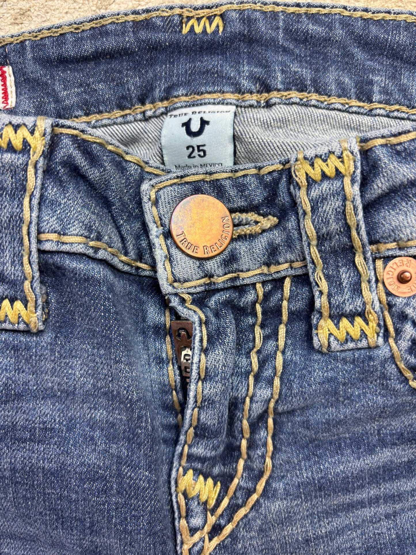 TRUE RELIGION JEANS W25 L32 #TR11