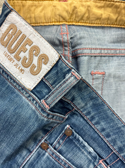 GUESS JEANS W30 L32