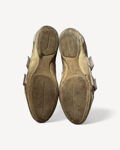 GUCCI SNEAKER (36.5)