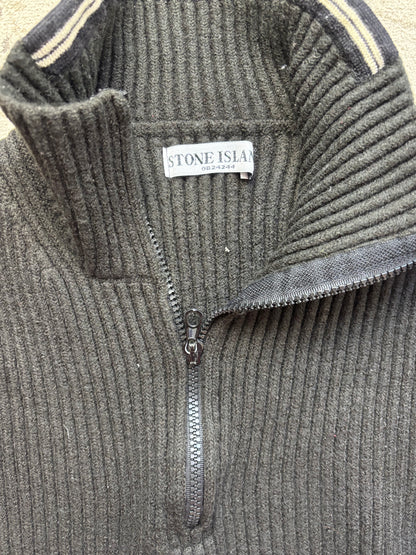 STONE ISLAND HALF ZIP UP KNIT (S)