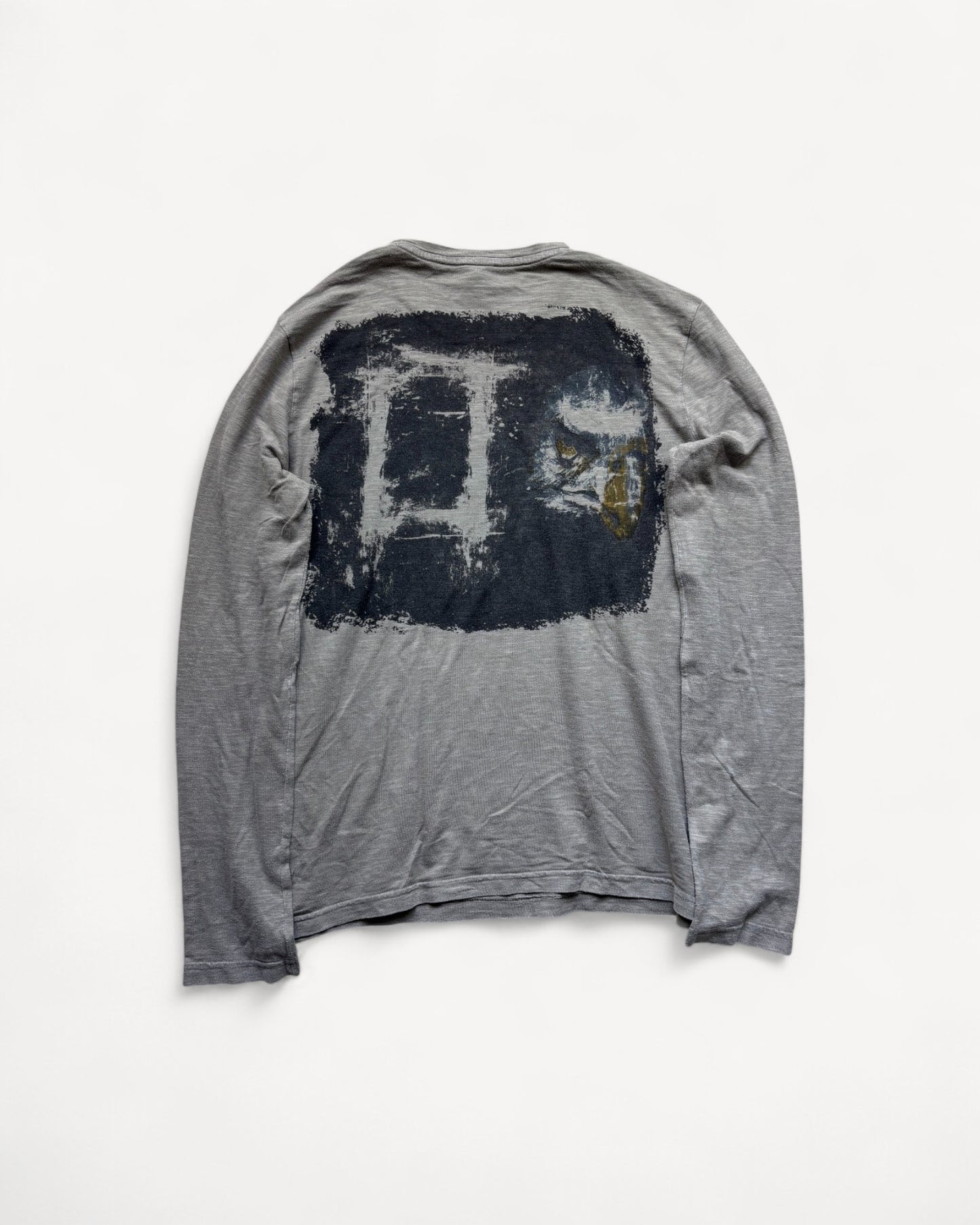 ARMANI LONGSLEEVE (XL)