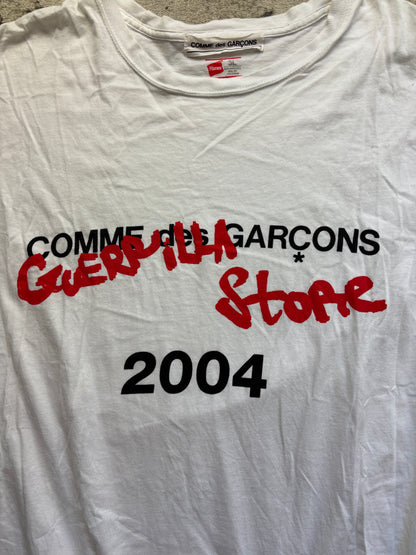 CDG PLAY WHITE T-SHIRT (L)
