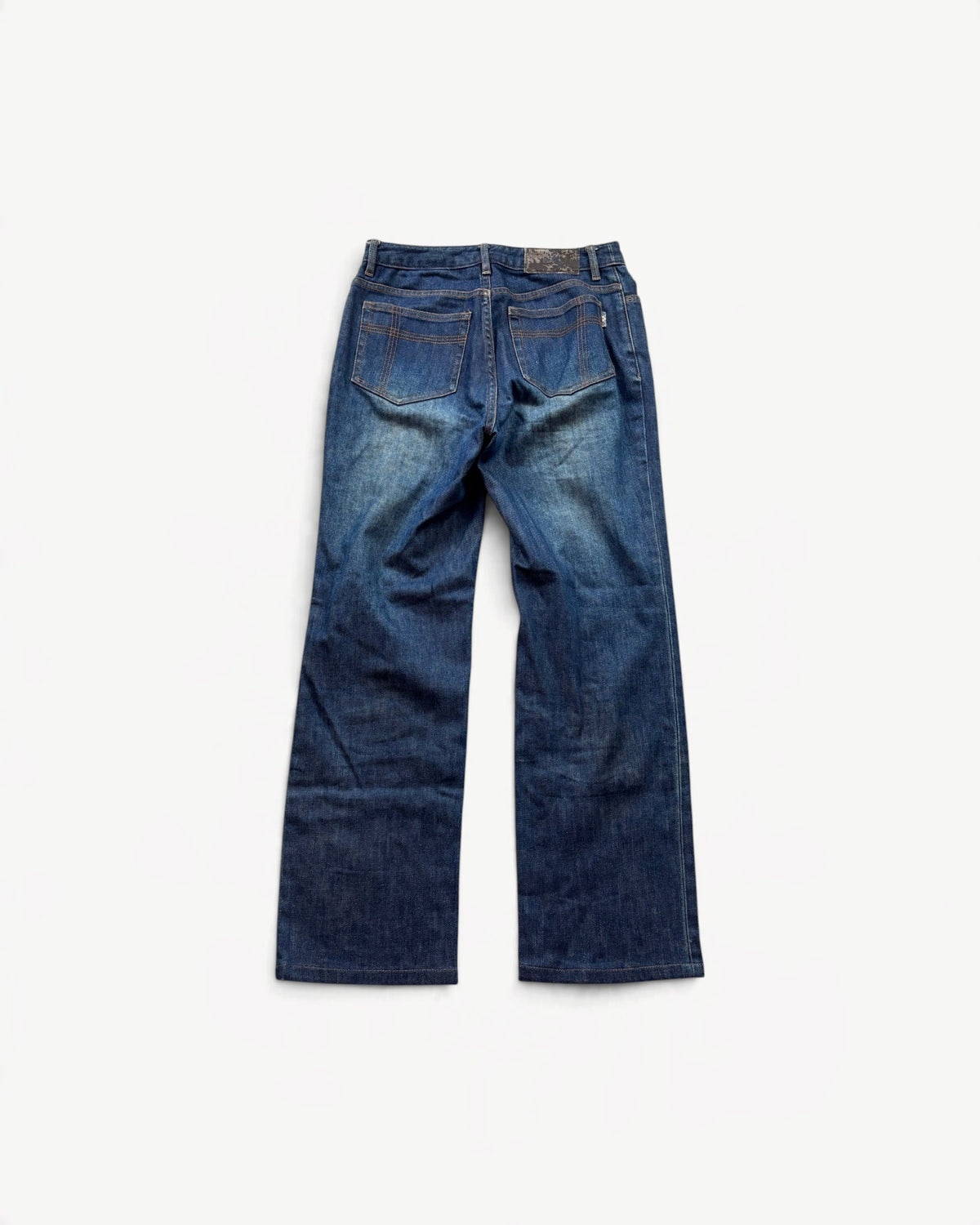 BURBERRY JEANS W28 L32