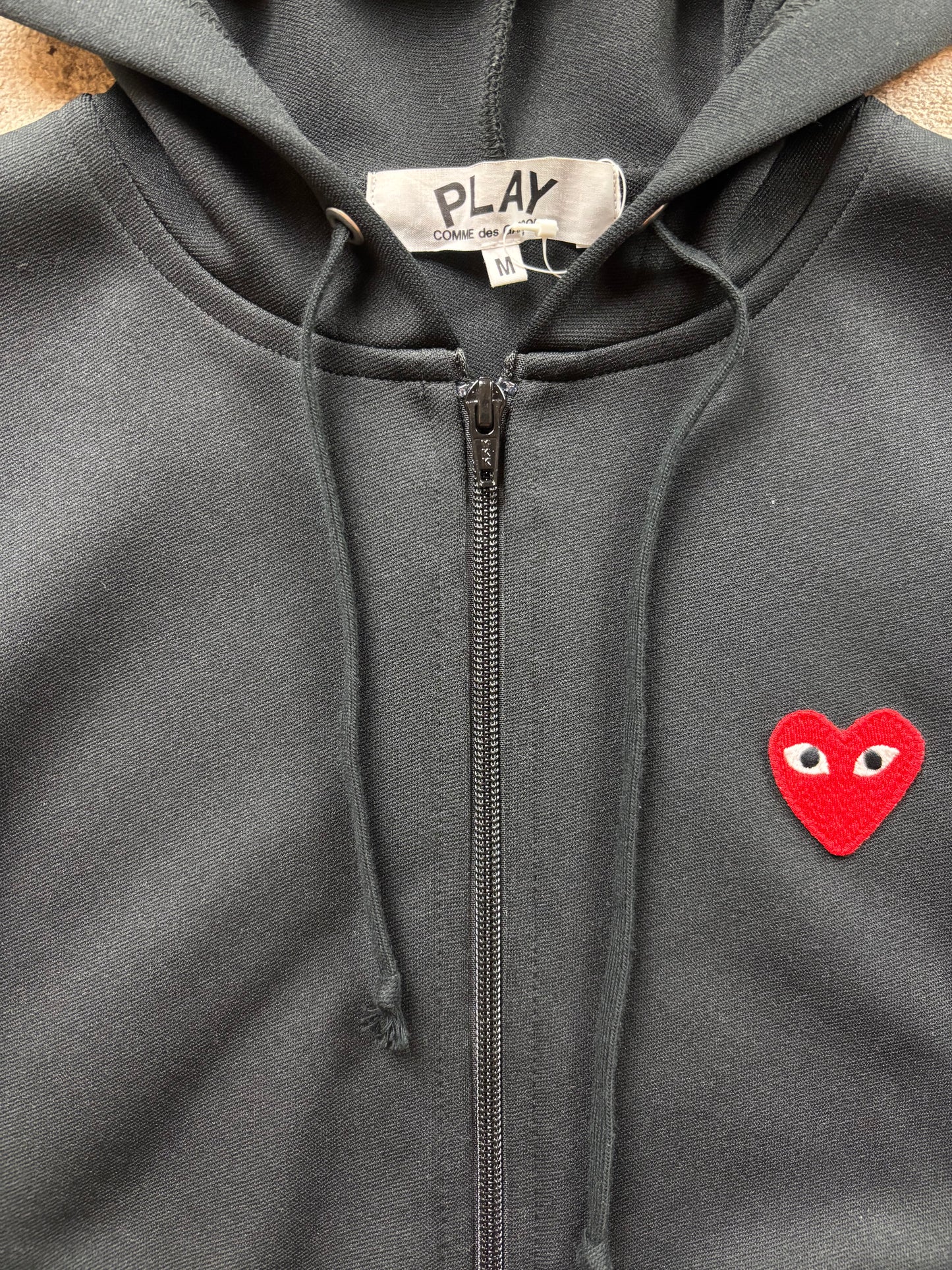 CDG PLAY BLACK ZIP UP HOODIE (S)