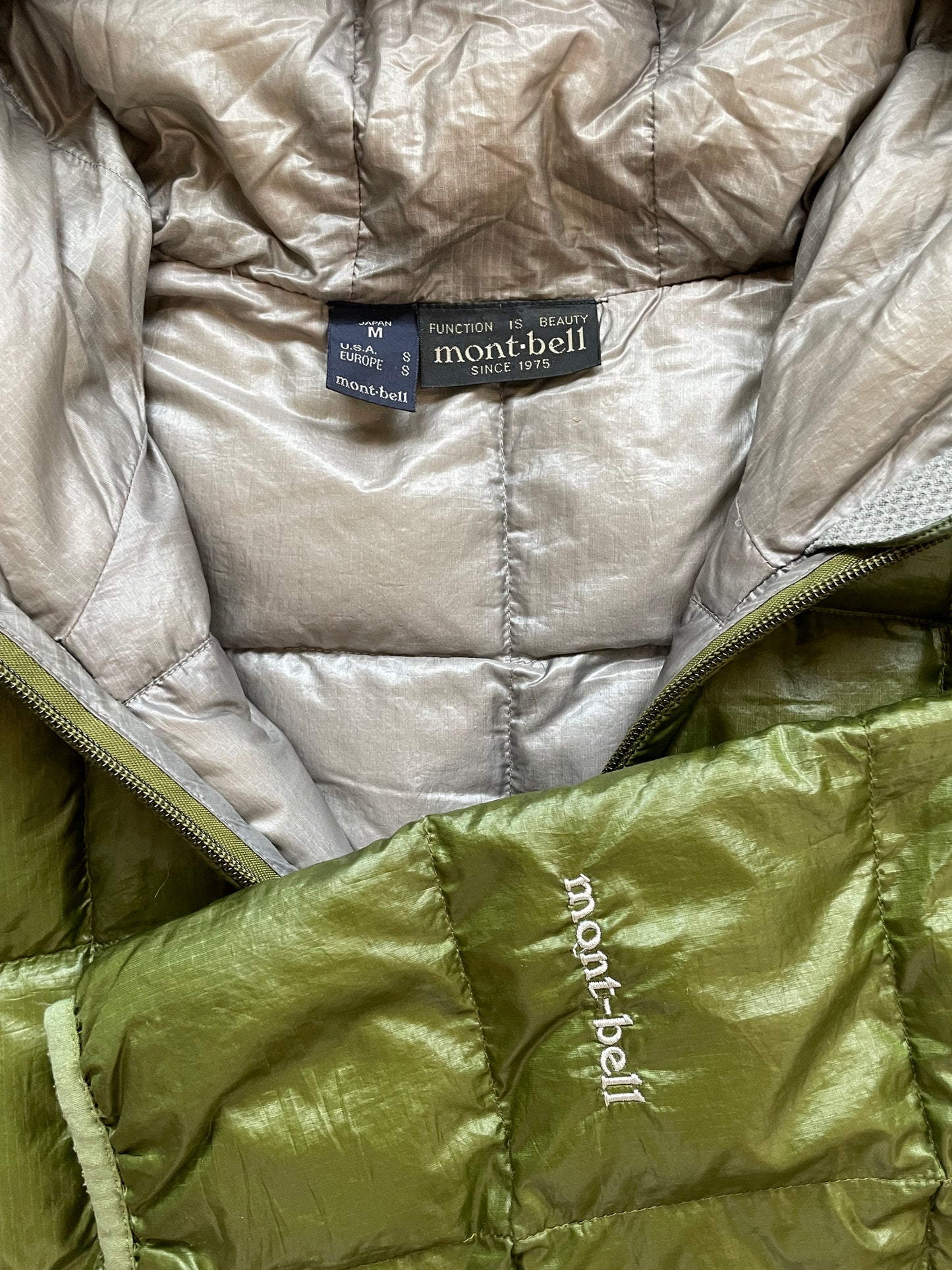 MONTBELL GREEN PUFFER JACKET (S/M)