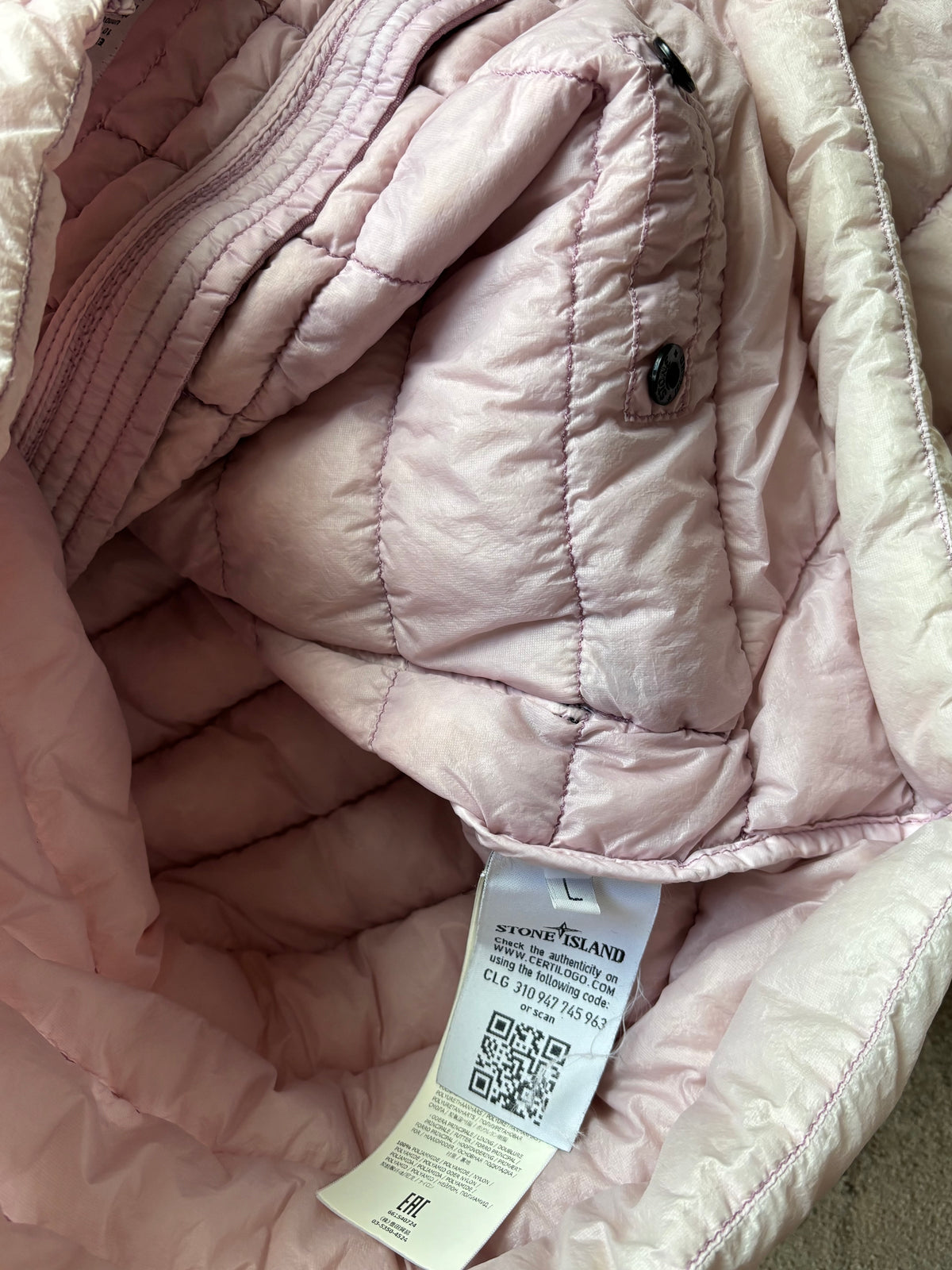STONE ISLAND PUFFER JACKET (L)