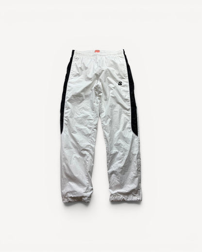NIKE WHITE TRACKPANT (S)