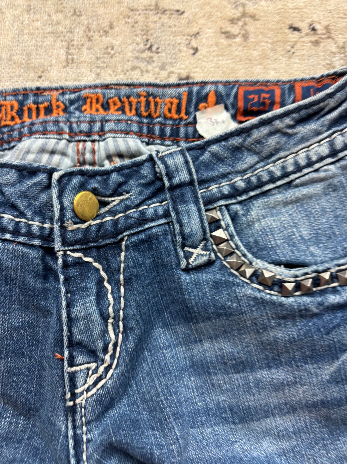 ROCK REVIVAL JEANS W25 L32 #RR1