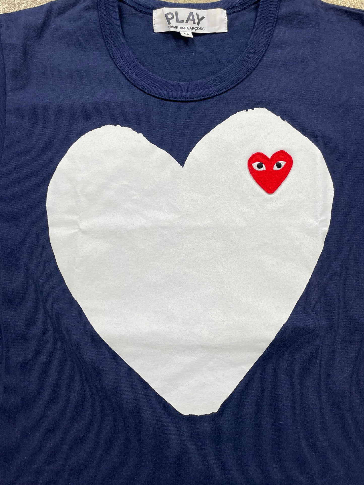 CDG PLAY WHITE T-SHIRT (XS/S)