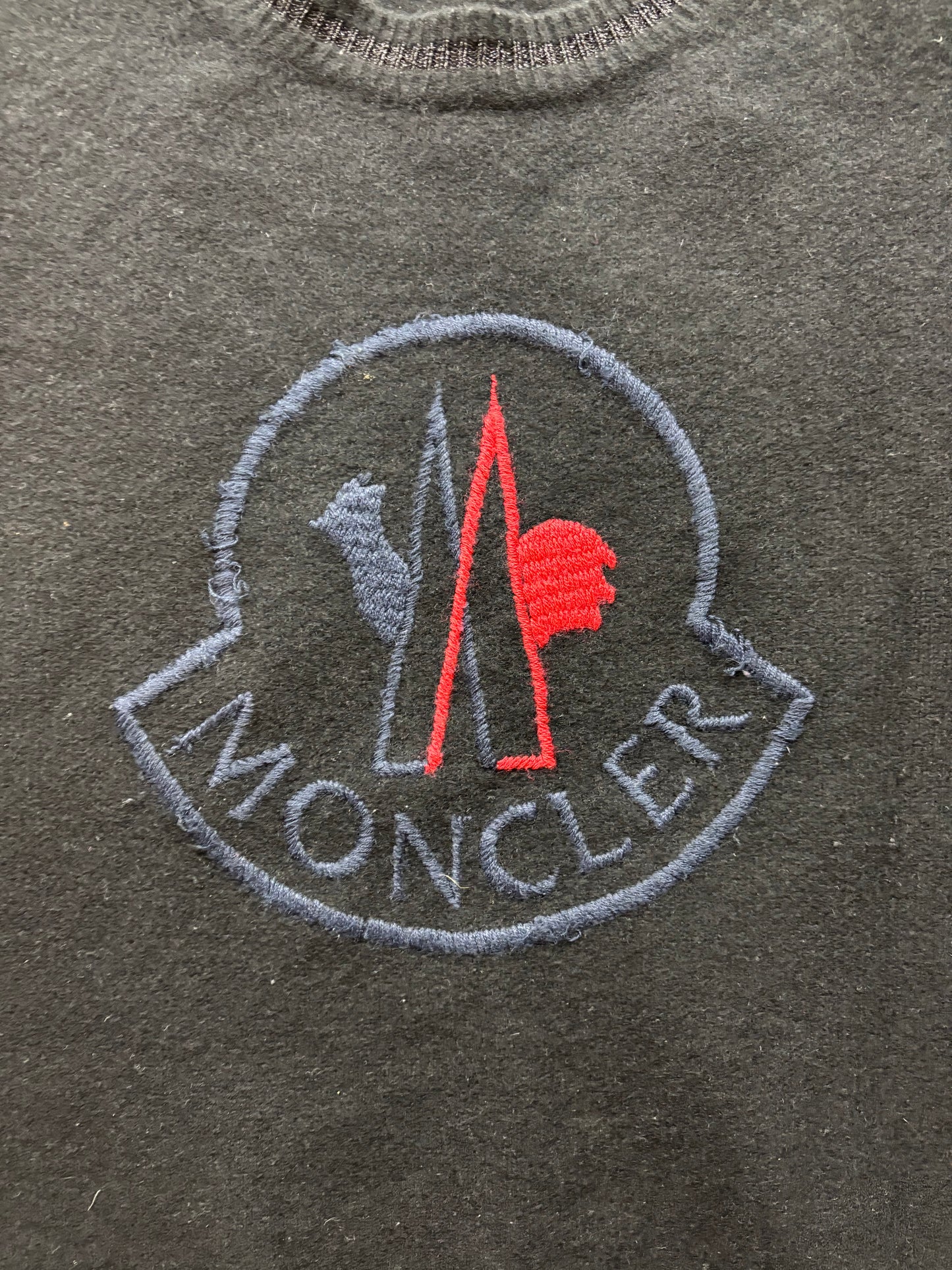 MONCLER BLACK KNIT (L)