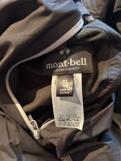 MONTBELL WHITE REVERSIBLE PUFFER JACKET (XL)