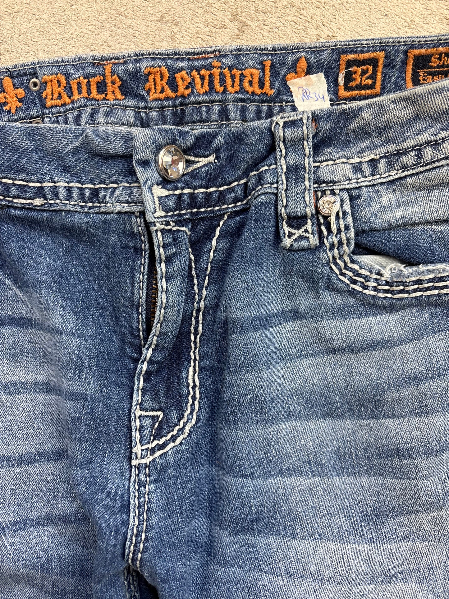 ROCK REVIVAL JEANS W32 L30 #RR34
