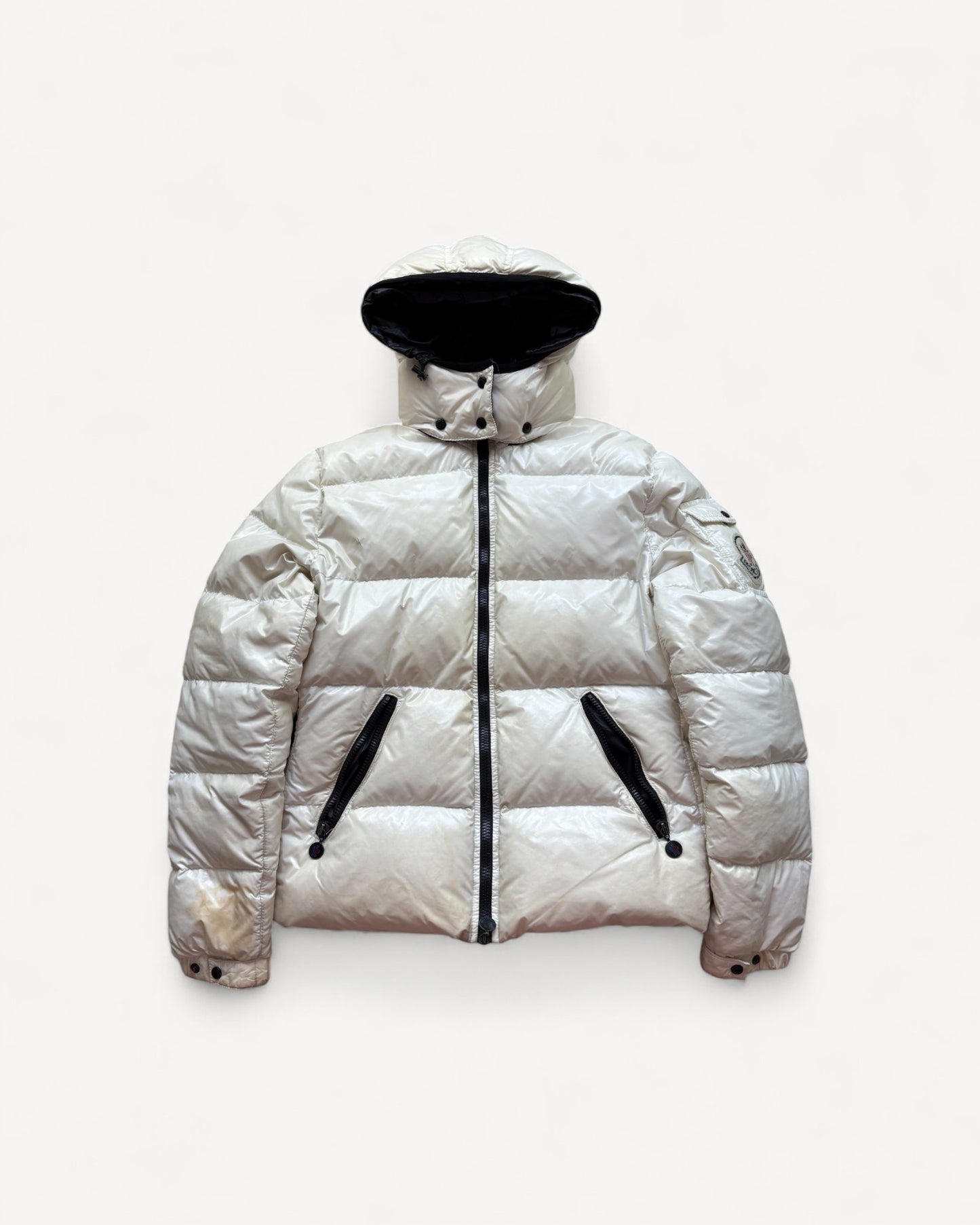 MONCLER MAYA PUFFER JACKET (S)