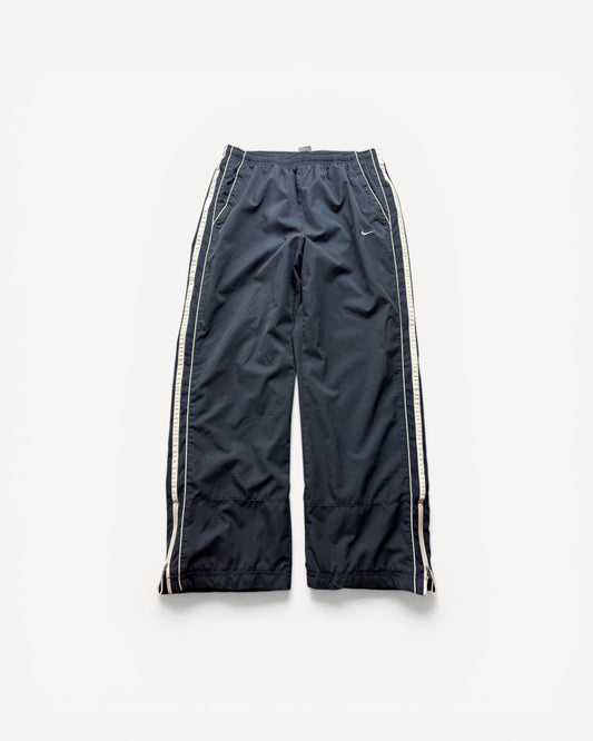 NIKE TRACKPANT (L)